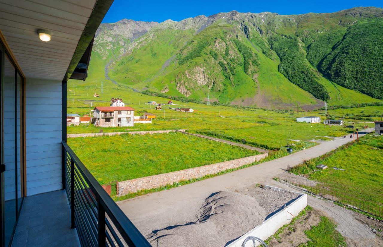 Hotel Darchi Kazbegi Ngoại thất bức ảnh