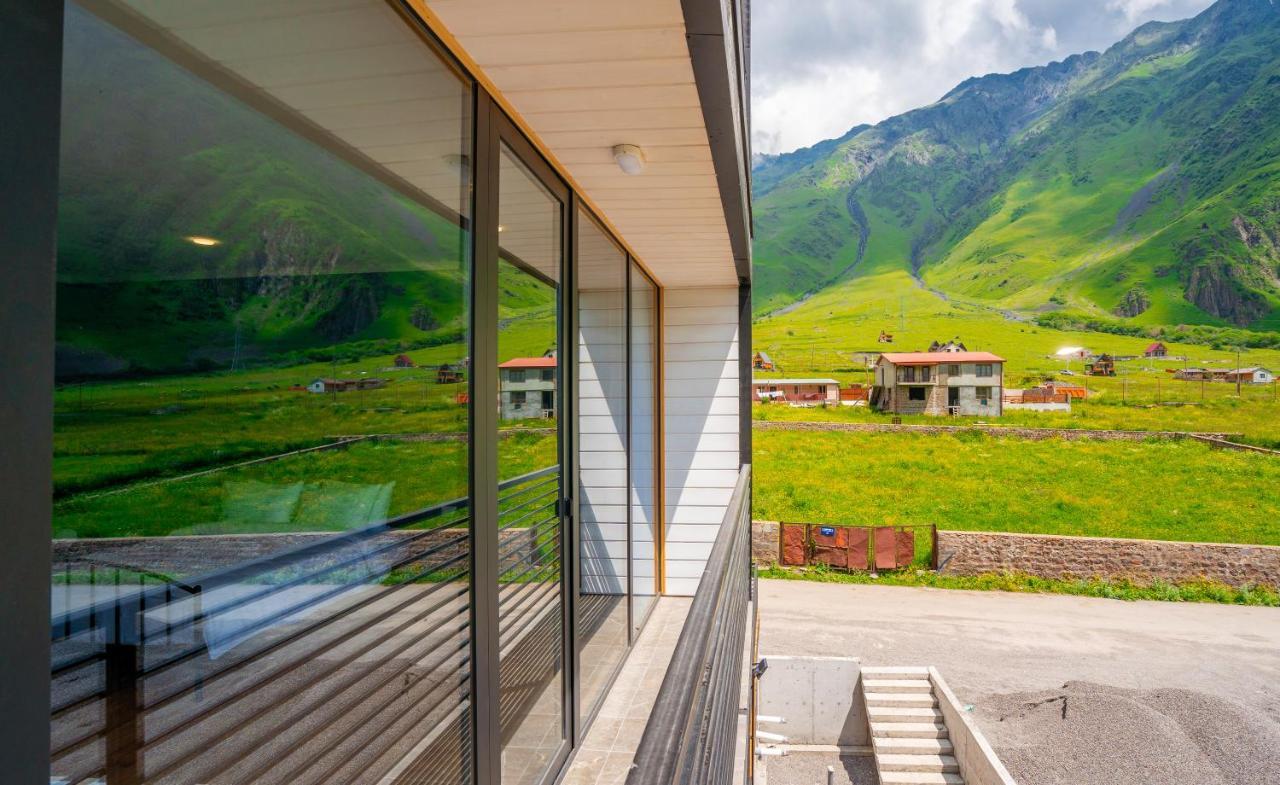 Hotel Darchi Kazbegi Ngoại thất bức ảnh