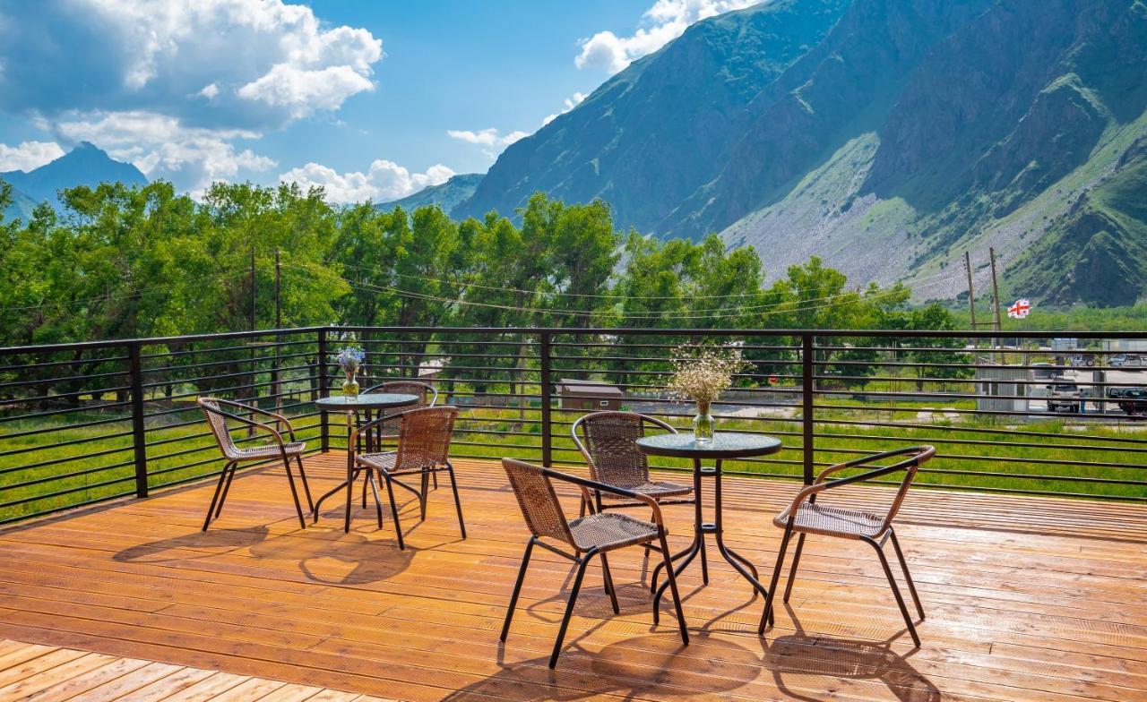 Hotel Darchi Kazbegi Ngoại thất bức ảnh